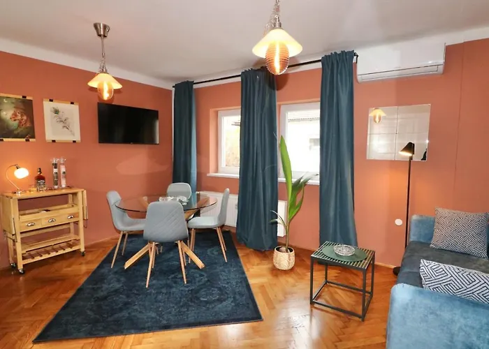 Studio City Apartmán