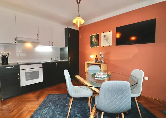 Studio City Apartamento *