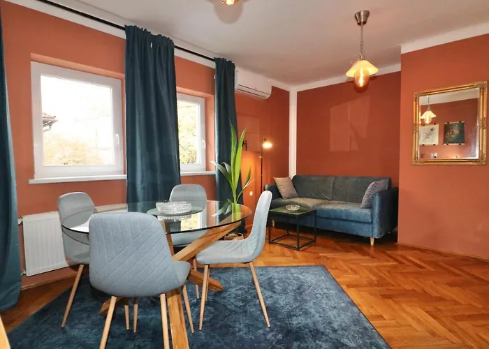 Studio City Apartamento *